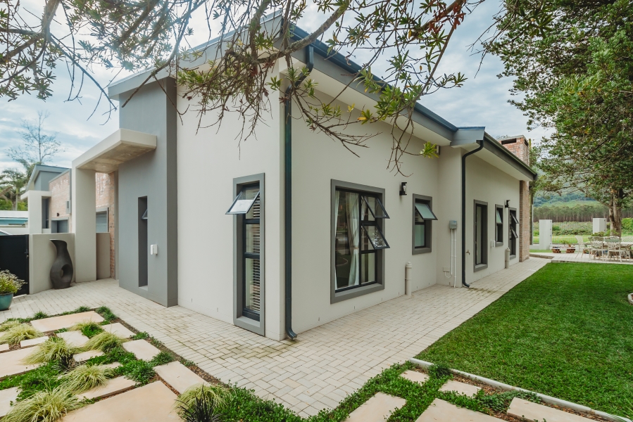 3 Bedroom Property for Sale in Heatherlands Western Cape